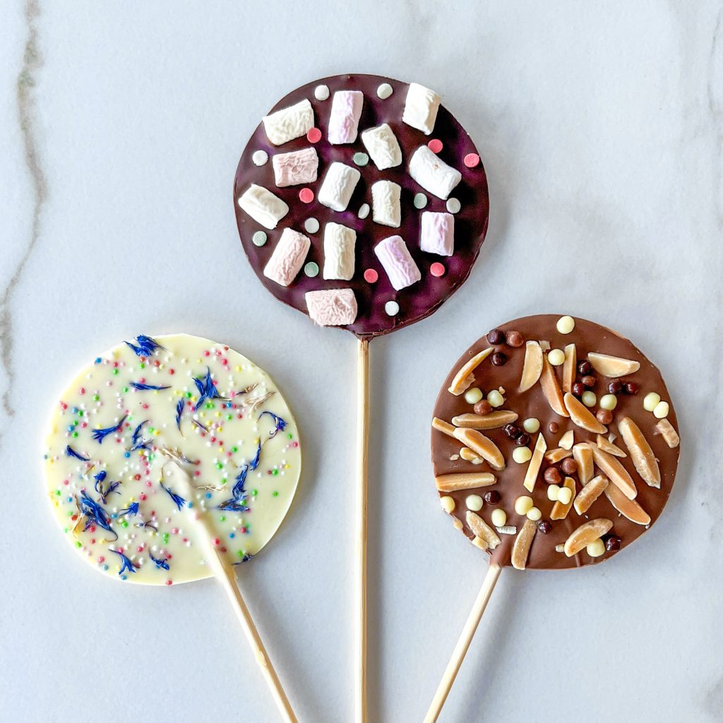 Sucettes en chocolat