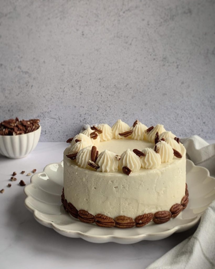 carrot cake rond avec pochage